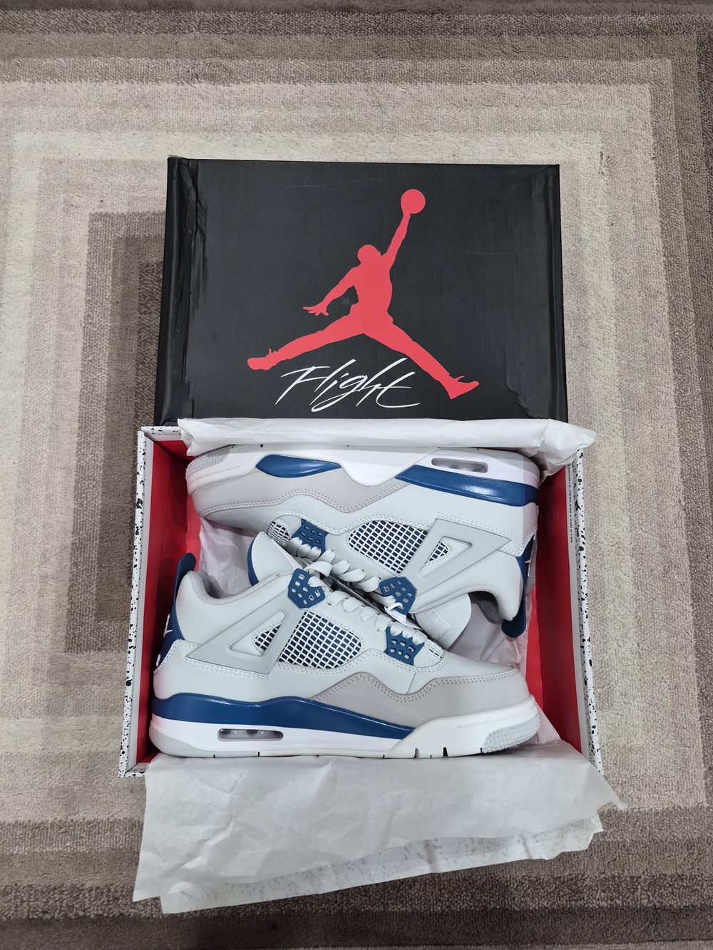 Jordan 4 2024 Military Blues - Size 9 Us Mens